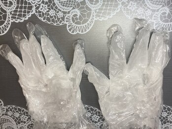 桃の木 吉祥寺店/パラフィンパックの後の手袋？
