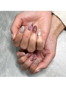 ロエネイル(loe nail)/ニュアンスネイル