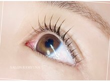 まつ毛パーマ、ロッド多数ご用意しております♪