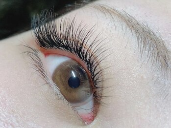 ネイルアンドアイラッシュ アリア(Alia)/自まつげ風