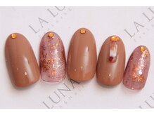 ラルナ ネイルアンドアイラッシュサロン(LA LUNA nail & eyelash salon)/22年9月10月◇定額ボリューム◇
