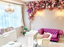 アルティノ ネイル ガーデン(altino nail garden)/可愛いお花が映える♪癒し空間。