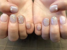 プラハネイル(+HER 美甲)/シェル×金箔