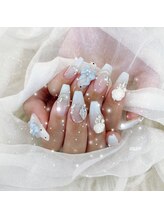 リンドネイル バイ モカ アンド ララ(Lind nail by moca and LaLa)/キラキラネイル