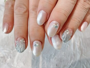 ワールド ビューティ ヴィヴァルト 宝塚店(WORLD BEAUTY VIVALTO)/マーメイドネイル