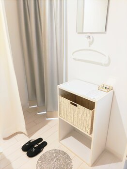 ポーラ ザ ビューティ POLA THE BEAUTY 桜新町駅前店/お着替えスペース