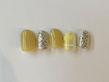 アイネイルズ 梅田店(I nails)/イエローチェックラメ