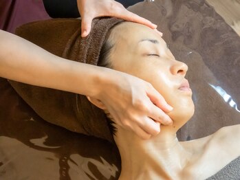 ジェイド(Jade)/πテラピー造顔メソッド