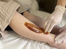 お肌に優しいシュガーリングで、つるすべ素肌へ仕上げます♪