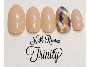 ネイルルーム トリニティ(Nail Room Trinity)/150種類以上選べるアート付