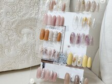 エペル(EPER)の雰囲気（定額デザイン/グラデーション/大人ネイル/キラキラネイル）