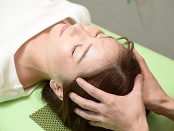 蓮花鍼灸整骨院の写真/20代～50代女性のエイジングケア★シワたるみ改善/小顔/お顔の血行促進【美容鍼×フェイシャルマッサージ】