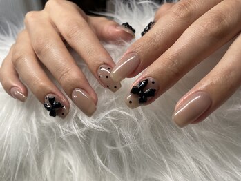 サロンネイルス(SALON NAILuz)/