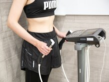 TANITAの高機能体組成計。こちらで自分の変化が楽しめちゃいます