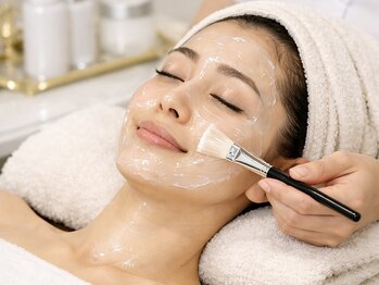 Facial salon Meruemの写真/お得なララピール回数券あり♪通うたび毛穴レスな艶肌へ導く韓国肌管理サロン＊水光感のある艶肌づくり