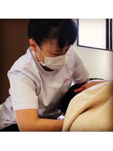 カイロプラクティックセンター にいやま整体院 岩曽院/ほぐし整体・小顔整顔・オイル