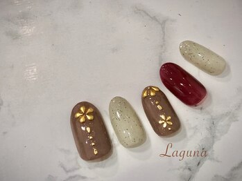 ラグウナ(Laguna)/スタッズネイル