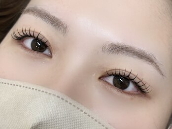 アンド 南草津店(&)の写真/ナチュラル上品な目元へ♪メイクが楽になる自然な仕上がり◎