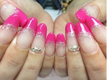 ネイルネイル 南森町店(nailnail)/夏にはビビットカラー♪