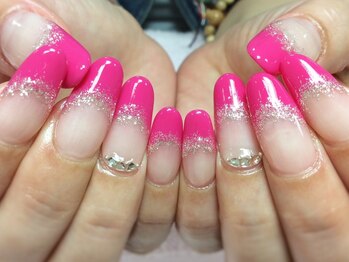 ネイルネイル 南森町店(nailnail)/夏にはビビットカラー♪