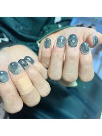 秋ネイル/オリーブ/インク