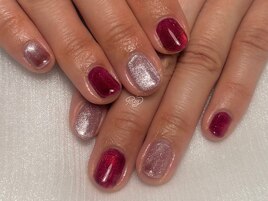 2色まで選べるマグネットネイル