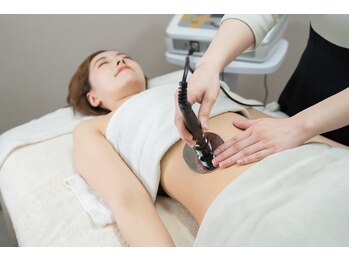 エミナル(EMINAL)の写真/EMINALで体質ケア♪深部から温め巡りを整え、冷え代謝低下にアプローチ！！《初回限定/14000円》