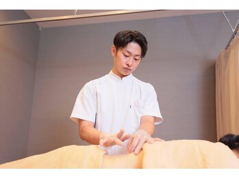 富雄バランス鍼灸接骨院の写真/マッサージで改善しないその頑固な腰痛や肩こりを、鍼灸施術でスッキリとお悩みを取り除きたい方におススメ