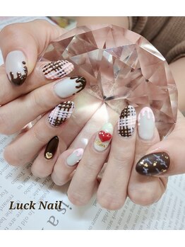 ラックネイル(Luck Nail)/
