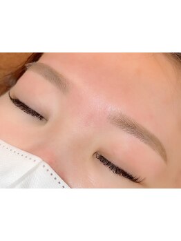アイブロウメニューがあるサロン
