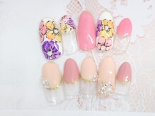 ネイルサロンセレーネ(Selene)/手描きフラワー×大人丸フレンチ