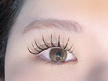 ラッシュアンドワックス ブレイブニューヨーク(Lash&Wax Brave nyc.)/パリエク