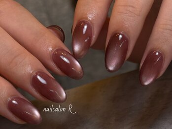 アール(R)の写真/うるつやワンカラー￥5000マグネット￥5500「大人女性のための隠れ家サロン」思わず見とれる指先に・・♪