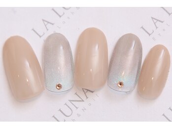 ラルナ ネイルアンドアイラッシュサロン(LA LUNA nail & eyelash salon)/22年9月10月◇定額ボリューム◇