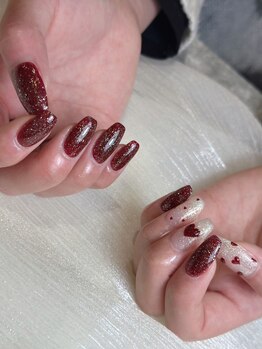 ボルドーネイル/ハート/ドット