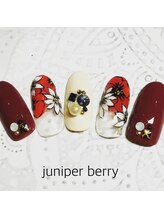 ジュニパーベリー(JUNIPER BERRY)/フラワーネイル