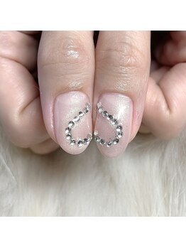 モモ(Momo)/ハートネイル