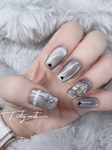 ティディーネスト(Tidynest)/バレンタインネイル