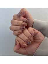 ロエネイル(loe nail)/ニュアンスネイル