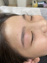 ビビ(VIVI)/ハリウッドブロウリフト