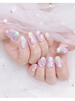 シュクルーレ(sucleure)/ゆめかわニュアンスネイル