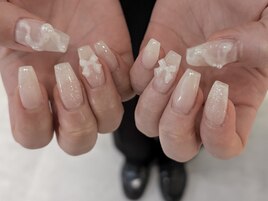 ホワイトネイル　パラジェル