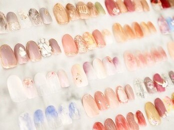 ネイルスペースK 皆実町店(Nail space K)の写真/アートが得意なサロンなのでお任せ♪お好きなデザインをお選び下さい！デザインにお悩みの方はご相談を♪