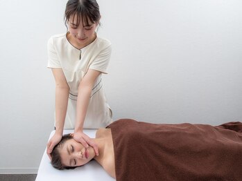 小顔整体研究所 KSラボ 小松清六店の写真/元祖小顔専門店★リピ率は驚異の90％以上！人気No.1：小顔特化/リフトアップ【小顔整体コルギ+肩甲骨】