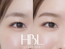 ネムリビトの雰囲気（ハリウッドブロウリフト正規店。コスメのテスター揃えています）