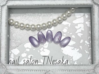 ティーエヌ 江坂店の写真/【定額¥5200~】リ-ズナブル&スピーディーで大人気♪お好みの色にカラ-チェンジして自分らしいネイルを☆