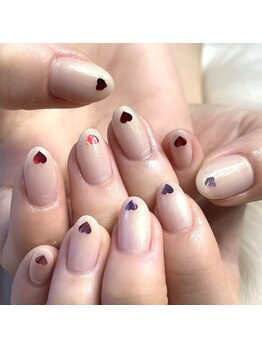 モモ(Momo)/ハートネイル