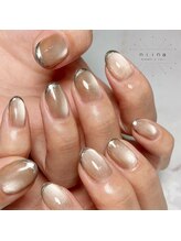 ニーナ(niina)/水光マグonミラーフレンチ