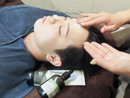 スリーピース(3Peace)の写真