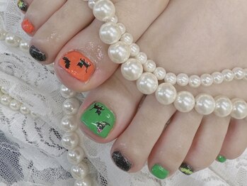 ハニービービー(Honey Bee Bee)/にゃんにゃんハロウィンネイル